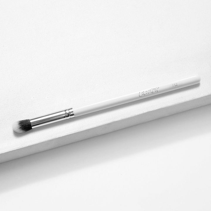 Small Detail Brush - Compact Performance Artistry Finish