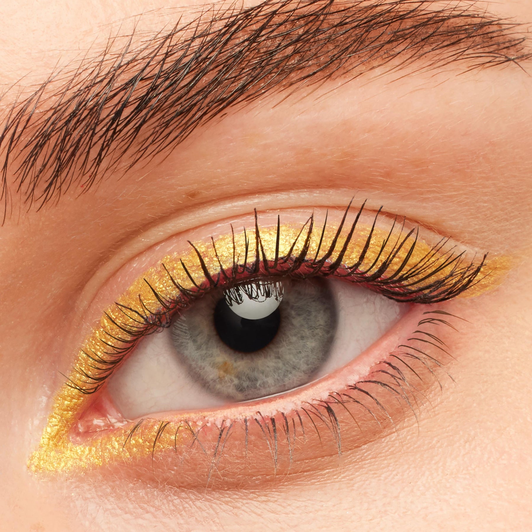 Black on Black - Buildable Professional Lash Favorite