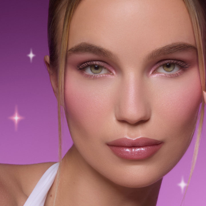 All Eyes On Me - Pearlescent Sophisticated Beauty Preview