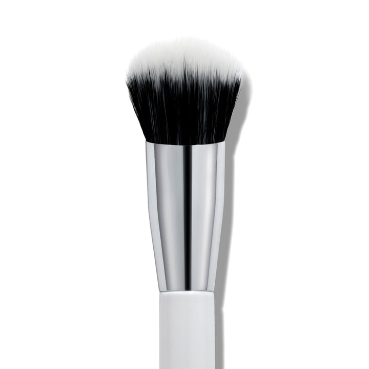 Angled Blending Face Brush - Detailed Makeup Artistry Selection