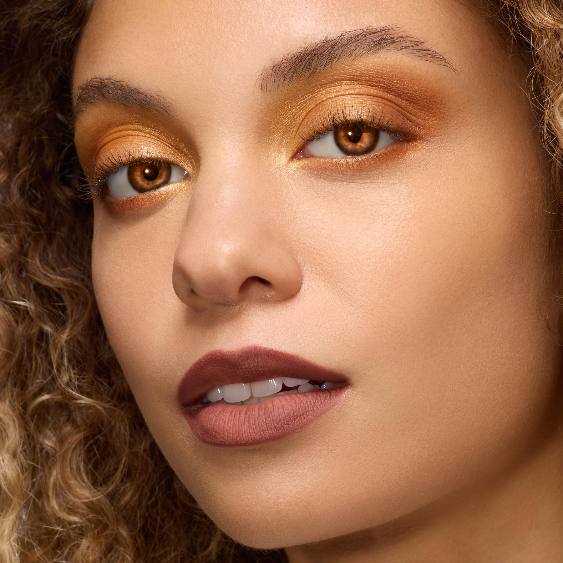 Twilight New Moon x Full Collection - Blendable Curated Beauty Discovery