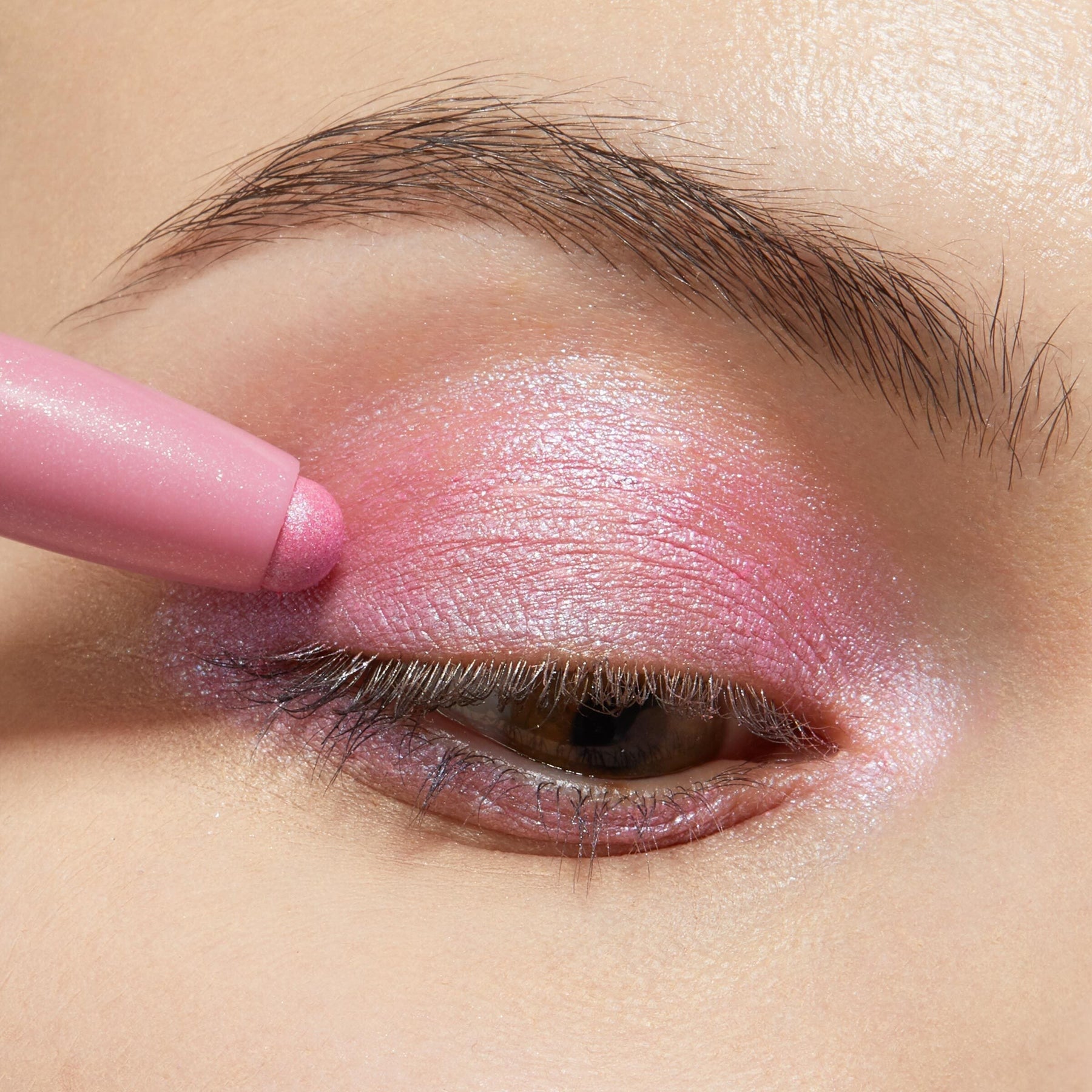 Juicy Gossip - Prismatic Playful Eye Statement