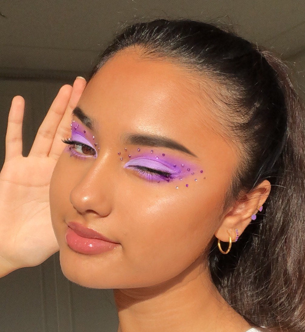 Fade Into Hue - Comfortable Deluxe Eye Accent