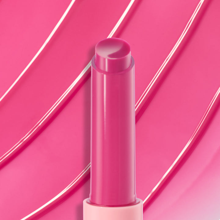 IMO - Featherlight Coordinated Lip Look