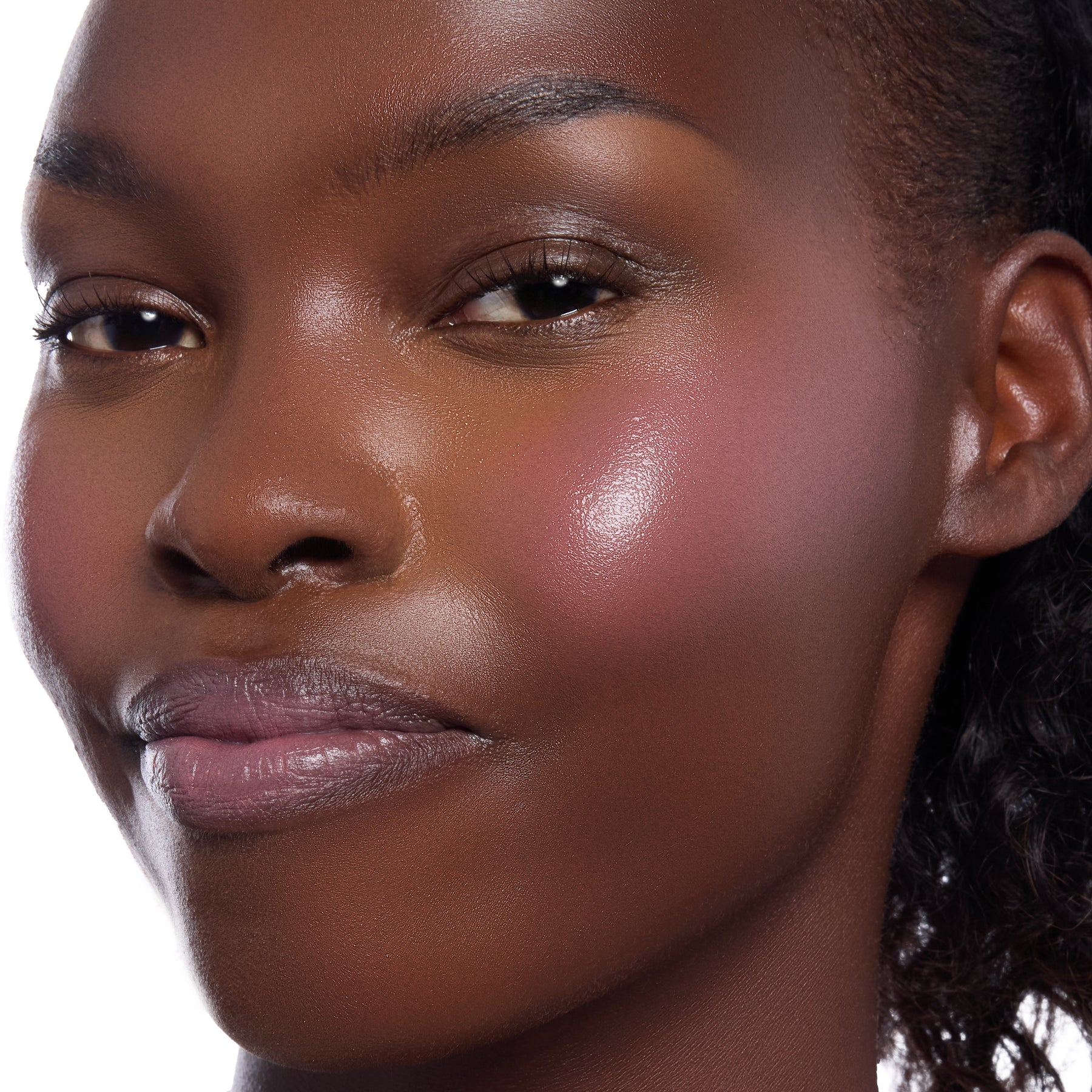 True Love’s Form - Elegant Studio Cheek Veil