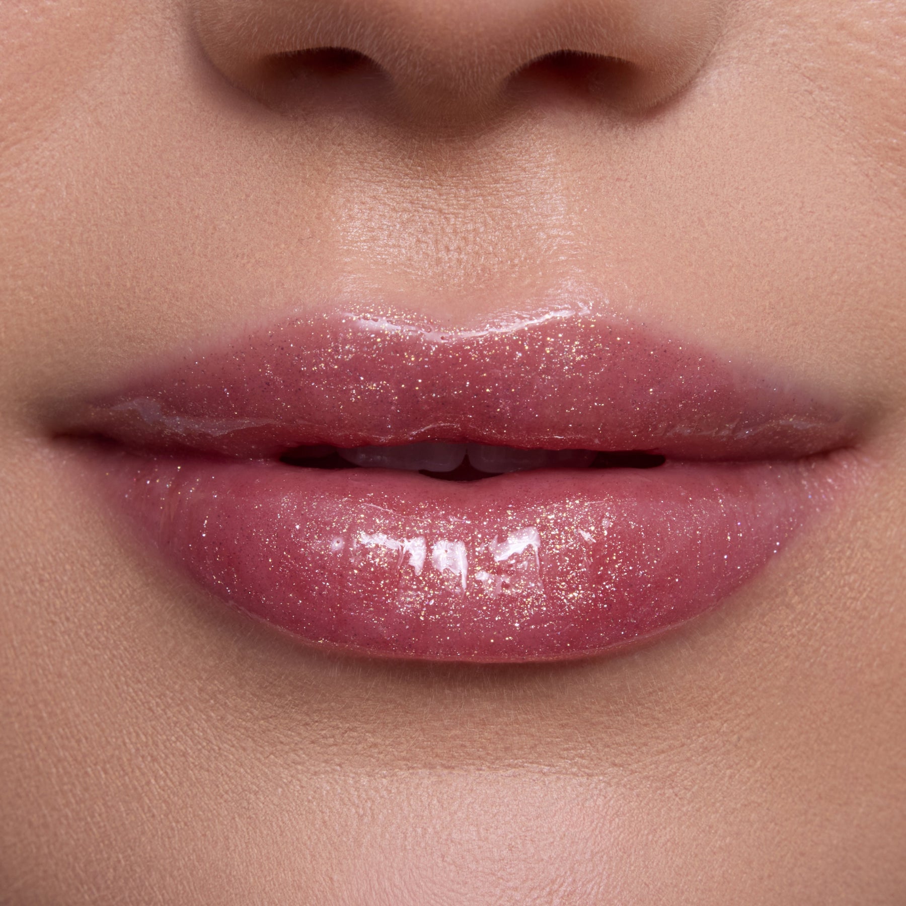 Mademoiselle Belle - Modern Effortless Lip Pairing