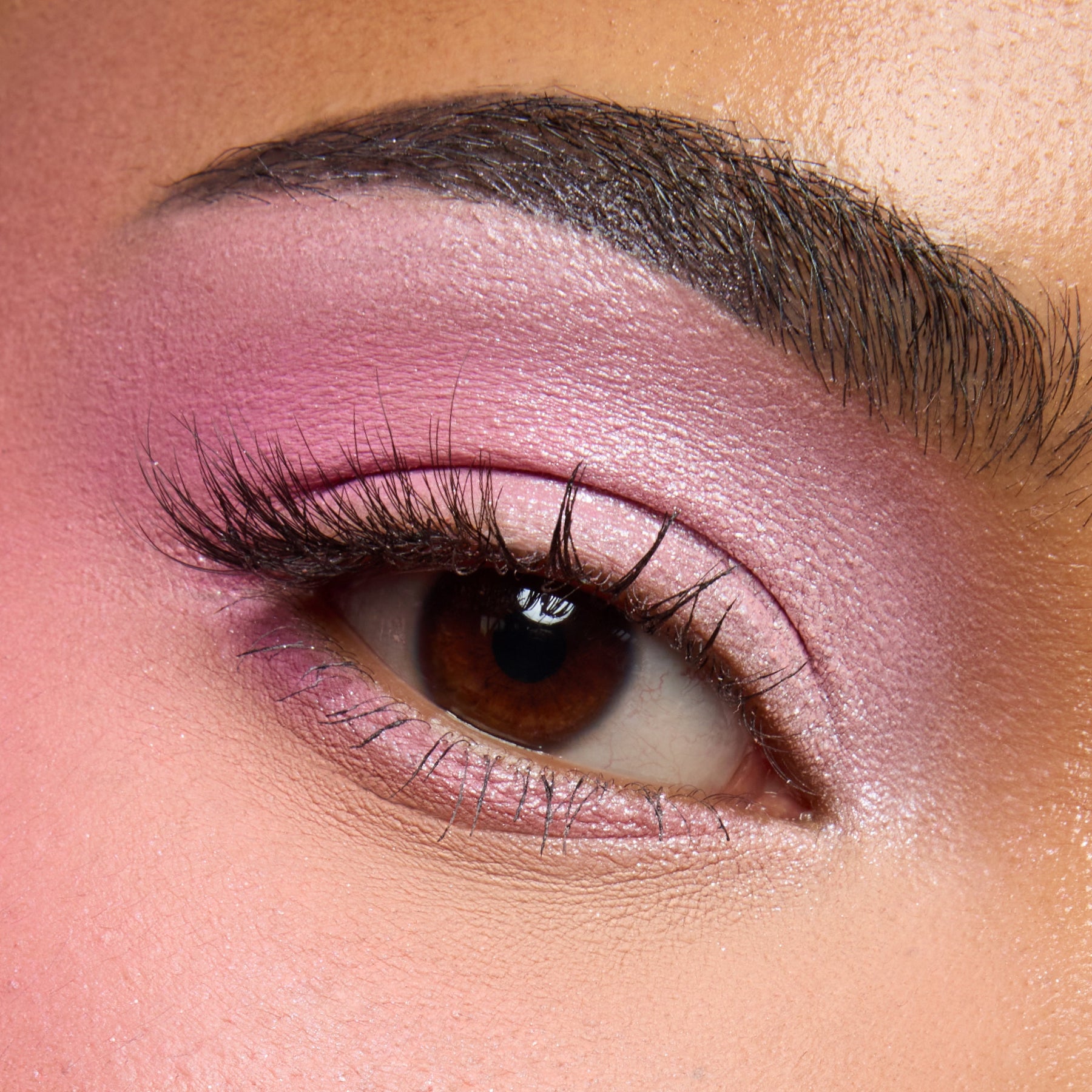 Pink Dreams - Dreamy Signature Eye Accent