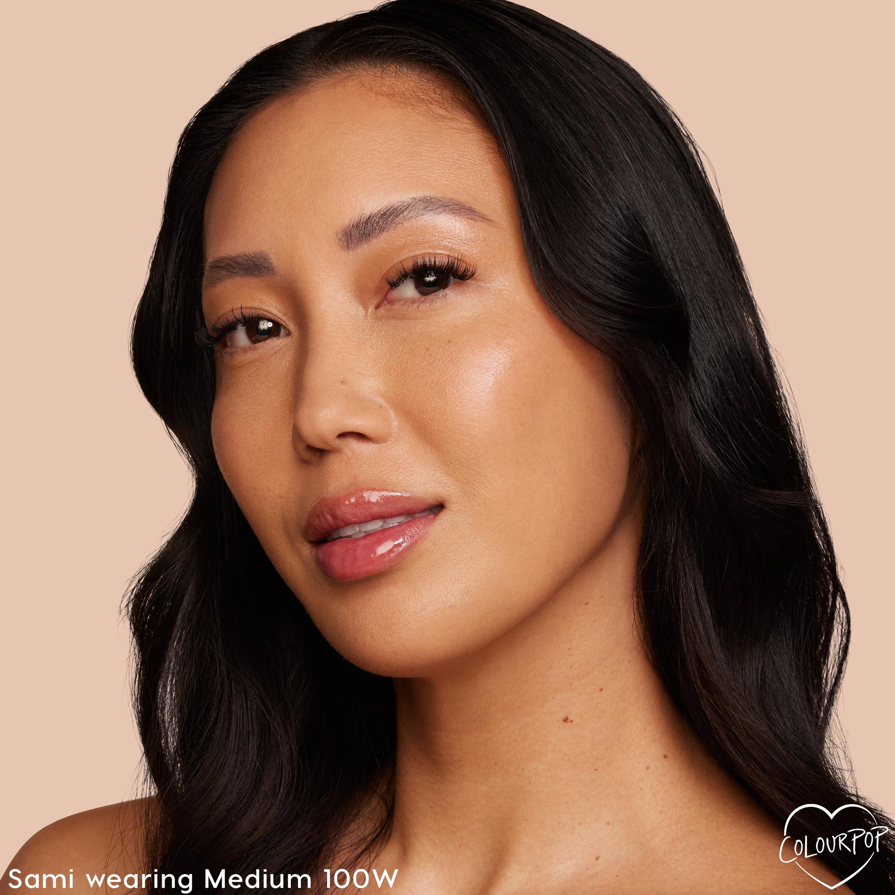 Medium 100 W - Matte Editorial Complexion Perfection